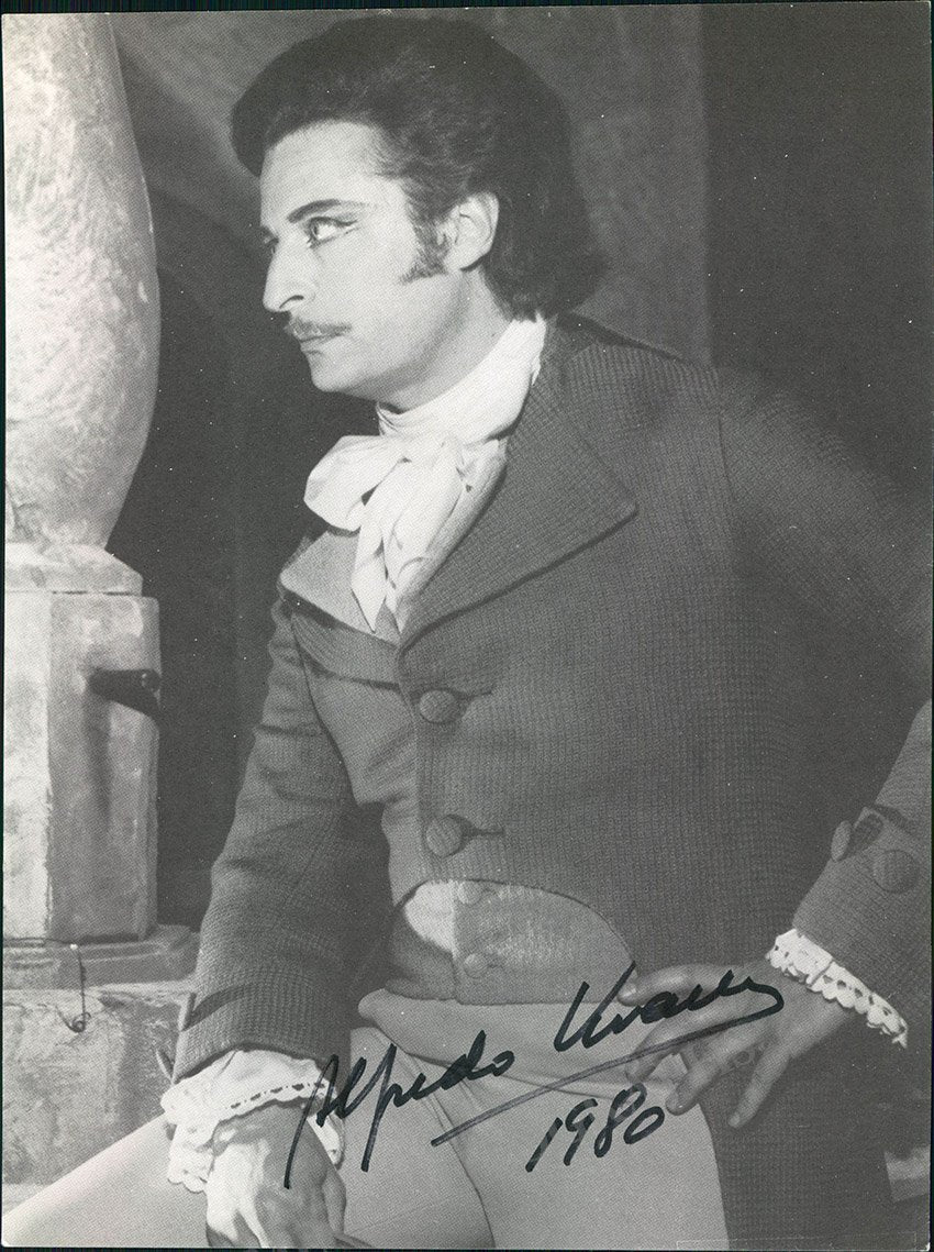Alfredo Kraus autographs Lot of 31 Signed Photos – Tamino