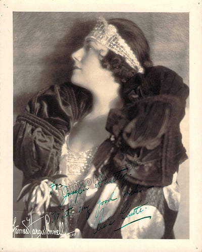 Gentle, Alice - Signed Photograph