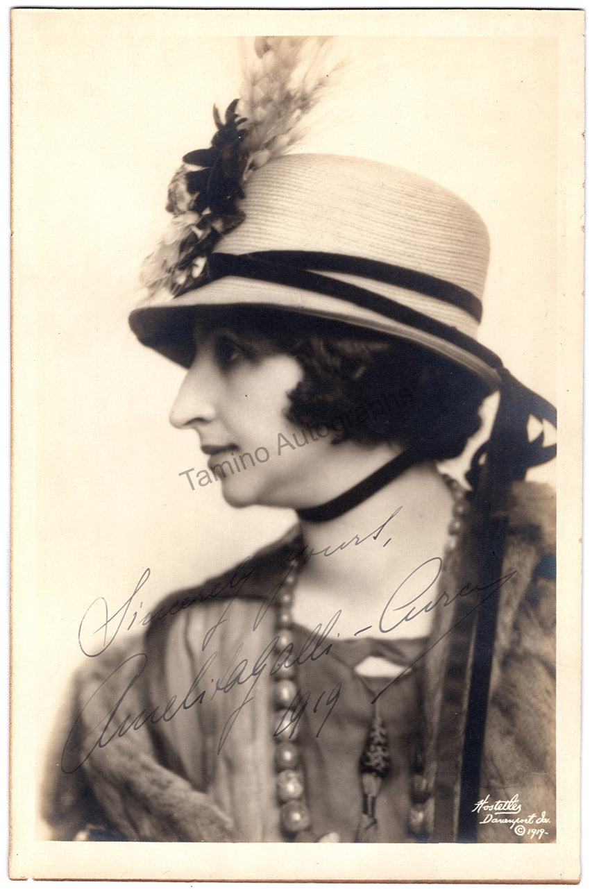 Galli-Curci, Amelita - Signed Photograph 1919