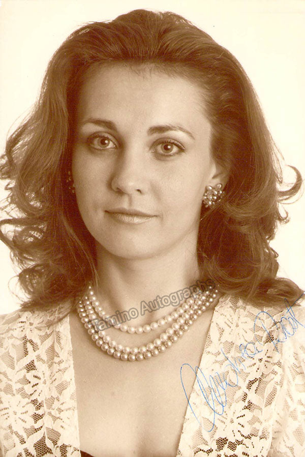 ROST, Andrea (Various Autographs) – Tamino Autographs