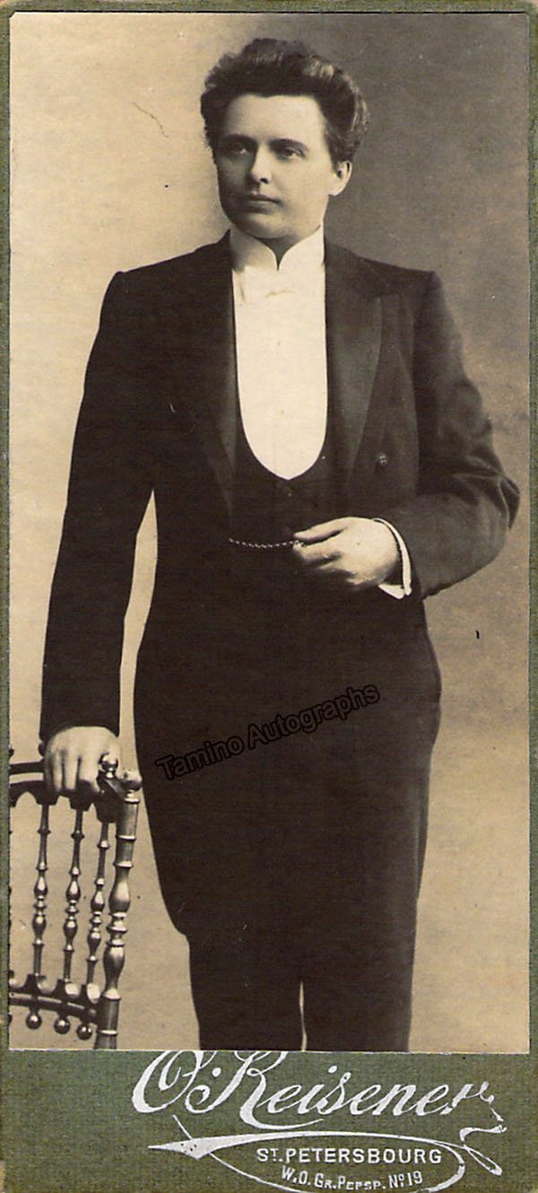 Andrej Labinsky Labinsky, Andrei - Cabinet Photo