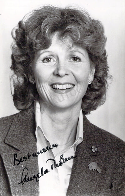 Thorne, Angela - Signed Photograph