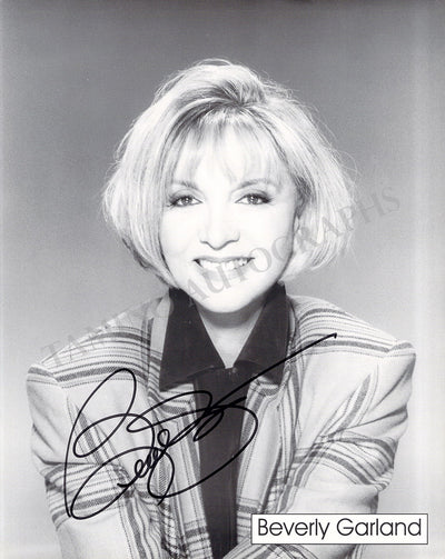 Garland, Beverly - Signed Photograph