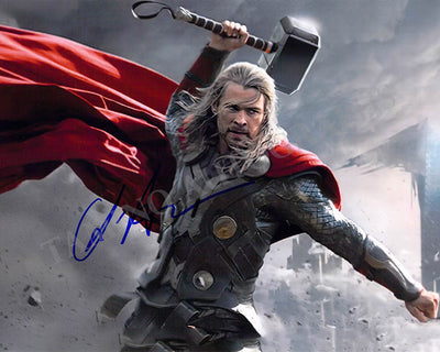 Hemsworth, Chris - Signed Photograph in "Thor"