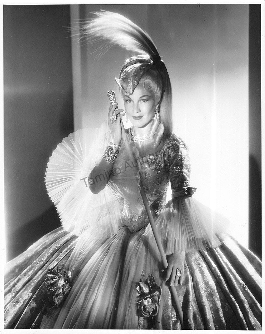 Kirsten, Dorothy - Large Lot of Unsigned Photographs - Tamino