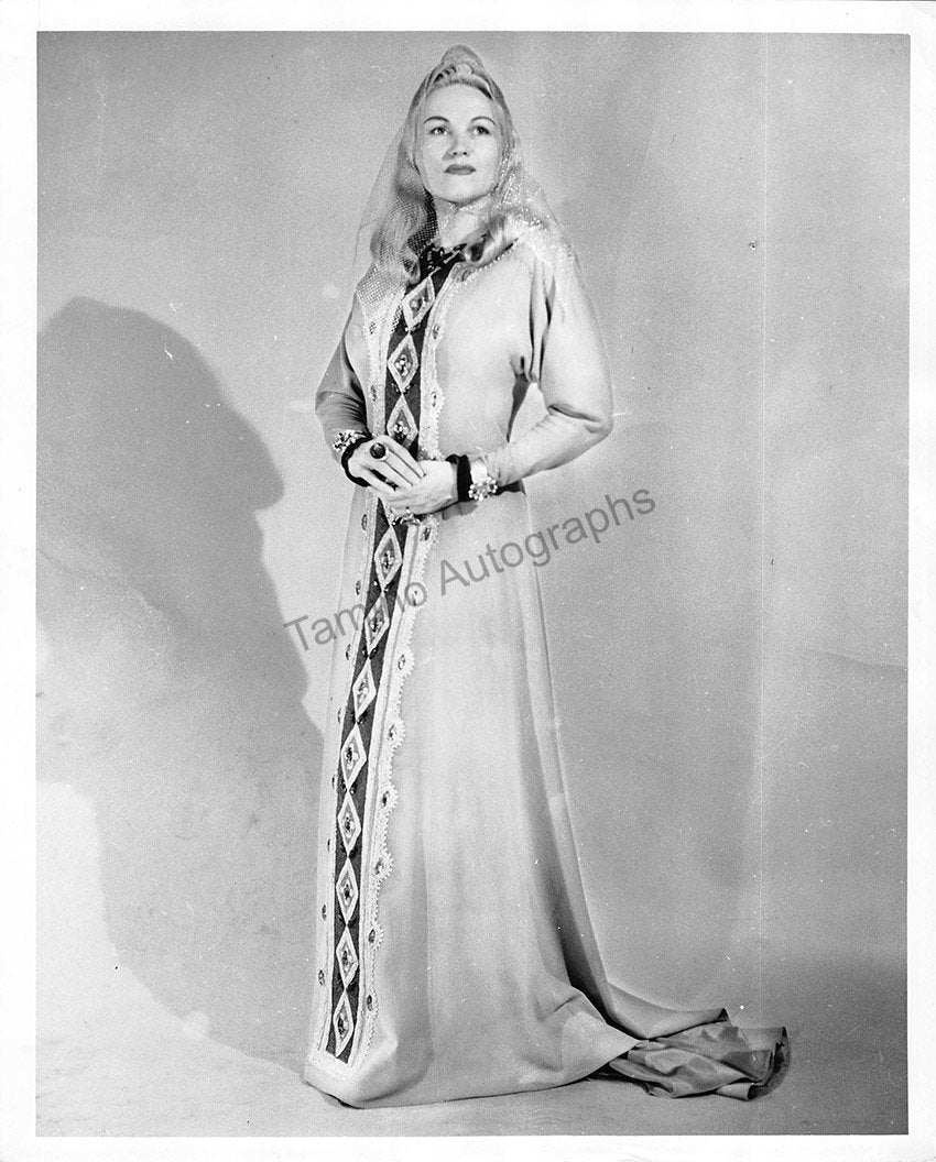 Kirsten, Dorothy - Large Lot of Unsigned Photographs - Tamino