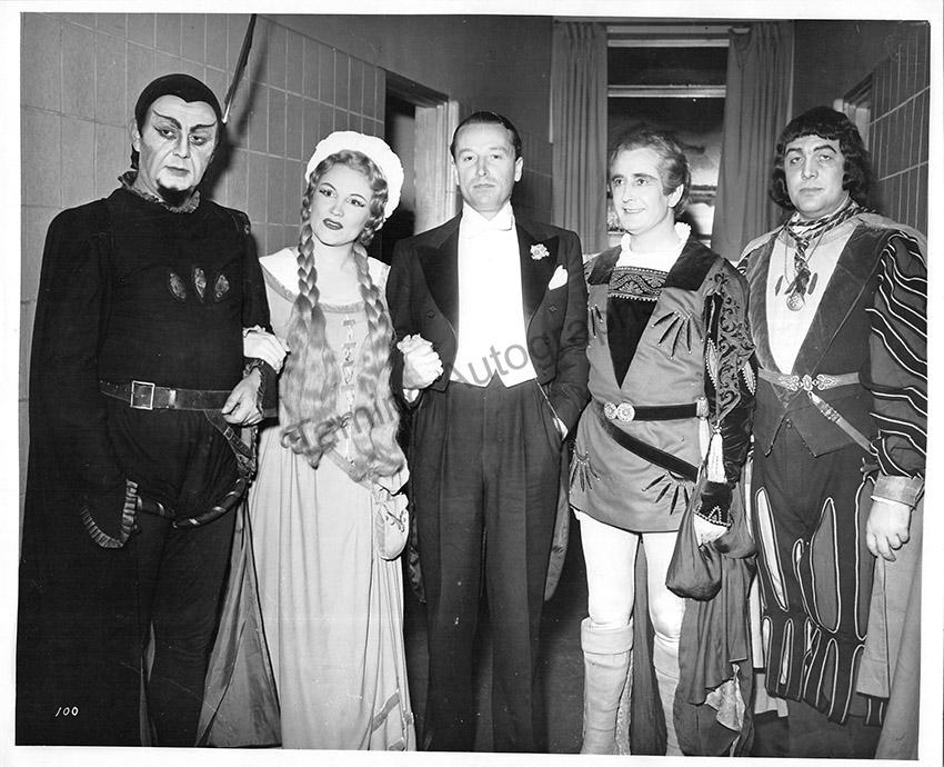 Kirsten, Dorothy - Large Lot of Unsigned Photographs - Tamino