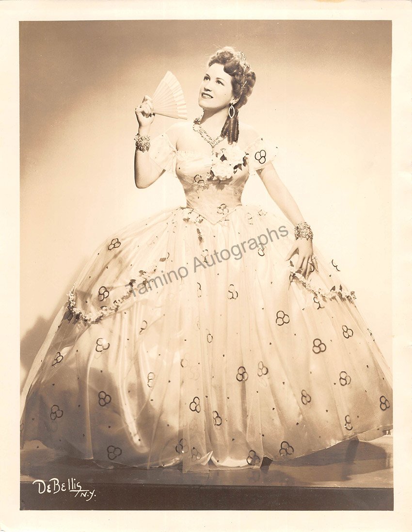 Kirsten, Dorothy - Large Lot of Unsigned Photographs - Tamino