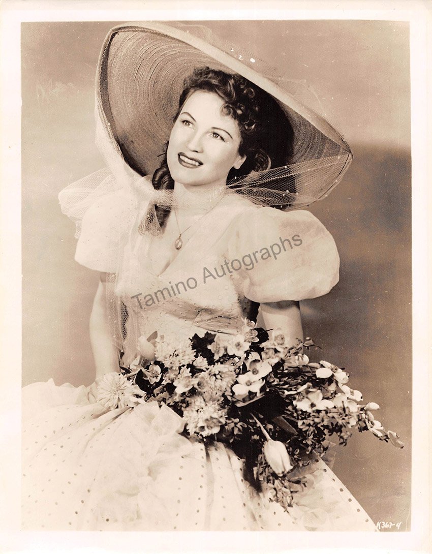 Kirsten, Dorothy - Large Lot of Unsigned Photographs - Tamino