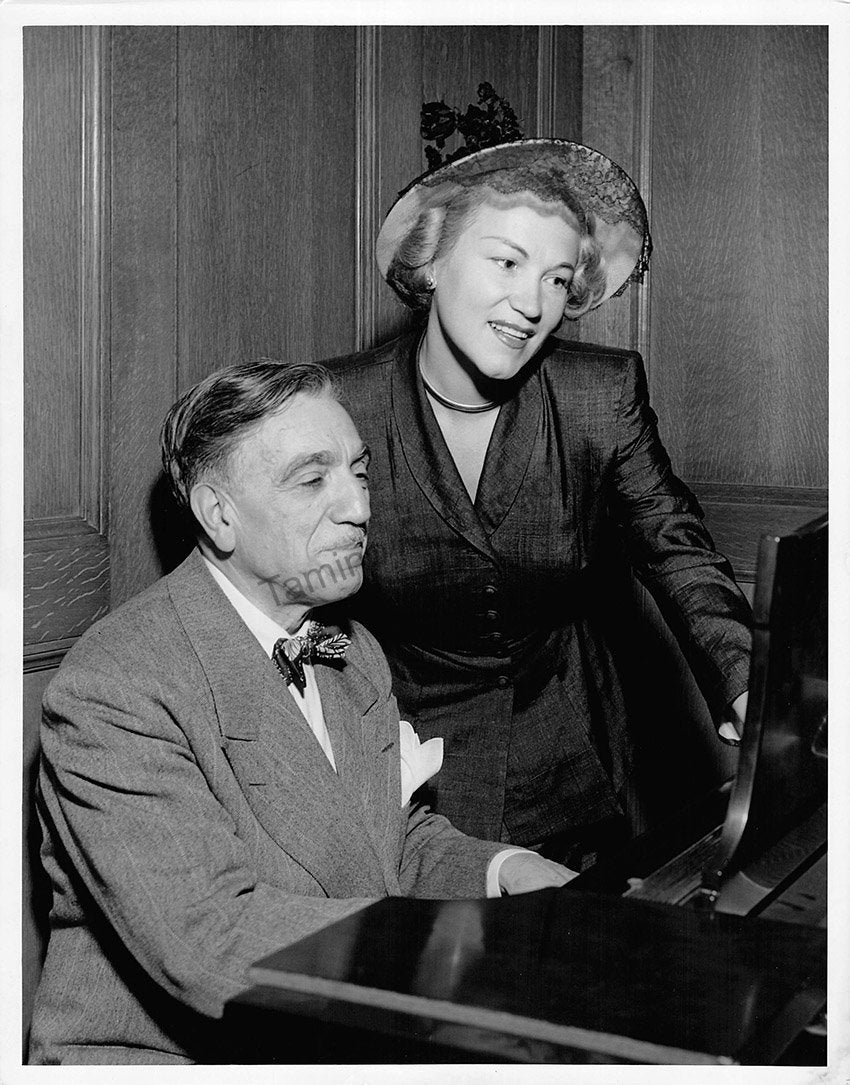 Kirsten, Dorothy - Large Lot of Unsigned Photographs - Tamino