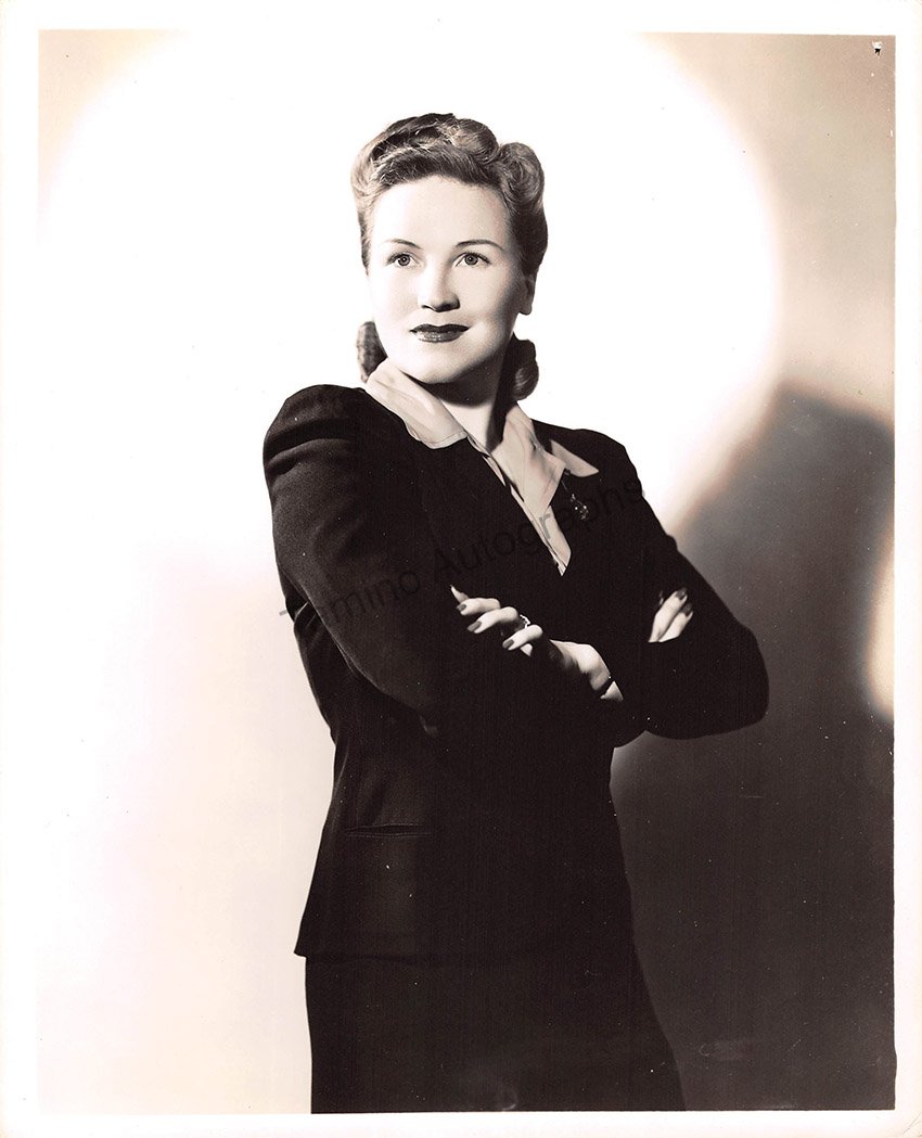 Kirsten, Dorothy - Large Lot of Unsigned Photographs - Tamino