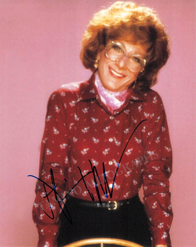 Hoffman, Dustin - Signed Photograph in "Tootsie"