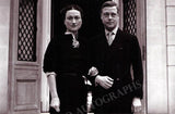 Edward (Duke of Windsor) - Windsor, Wallis - Signed Card and Photo