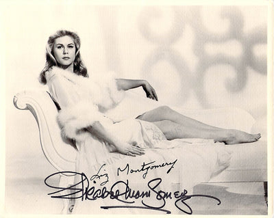 Montgomery, Elizabeth - Signed Photograph