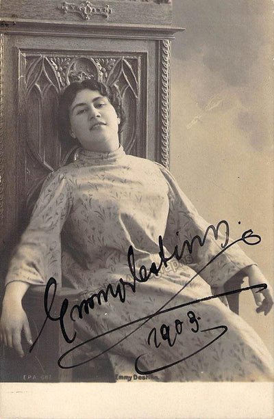 Destinn, Emmy - Signed Photograph in Role 1909