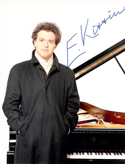 Kissin, Evgeny - Signed Photo with the Piano