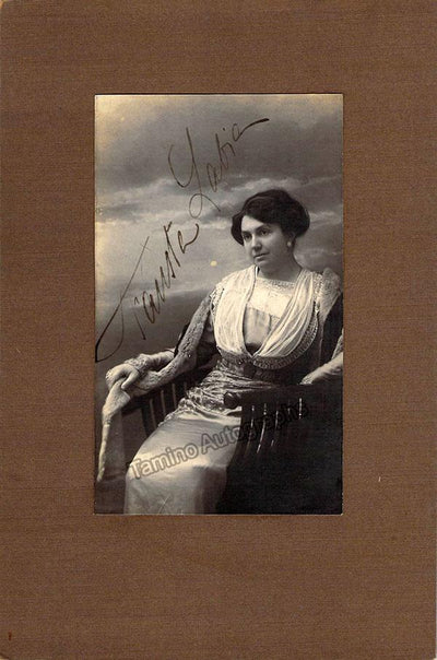 Labia, Fausta - Signed Photo