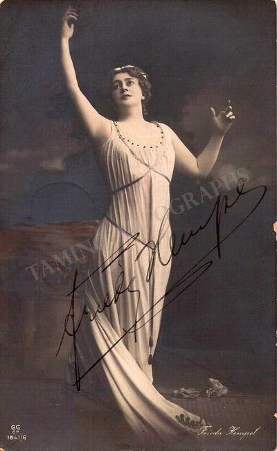 Hempel, Frieda - Signed Photograph in Role