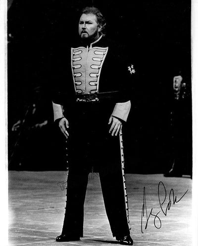 LAKES, Gary (Various Autographs)