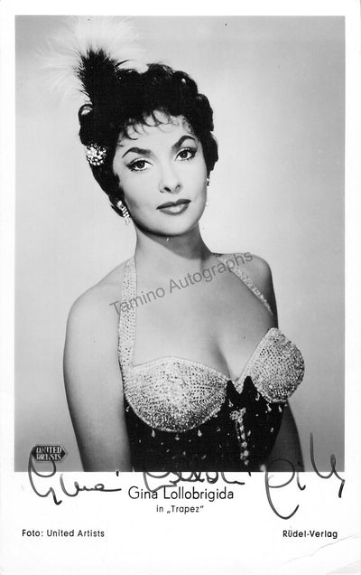 Lollobrigida, Gina - Signed Photograph in "Trapeze"
