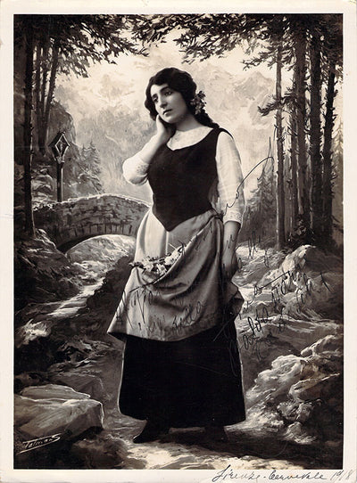 Baldassare-Tedeschi, Giuseppina - Signed Photograph in La Wally 1918