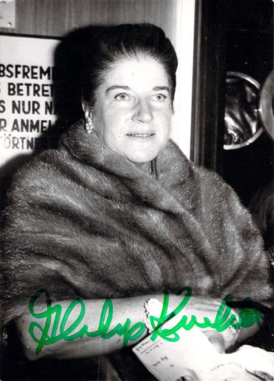 KUCHTA, Gladys (Various Autographs)