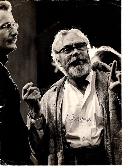 Olivier, Laurence - Plowright, Joan - Set of 2 Signed Photographs in "Two Sisters"