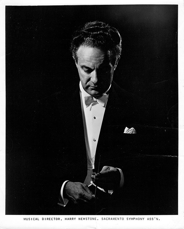 Harry Mapstone Newstone, Harry - Signed Photograph – Tamino