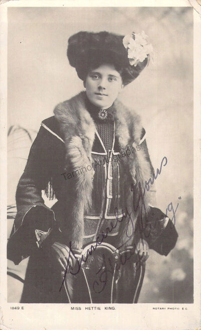 King, Hettie - Signed Photograph