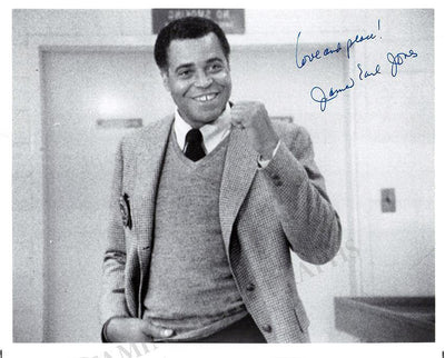 Jones, James Earl - Signed Photograph