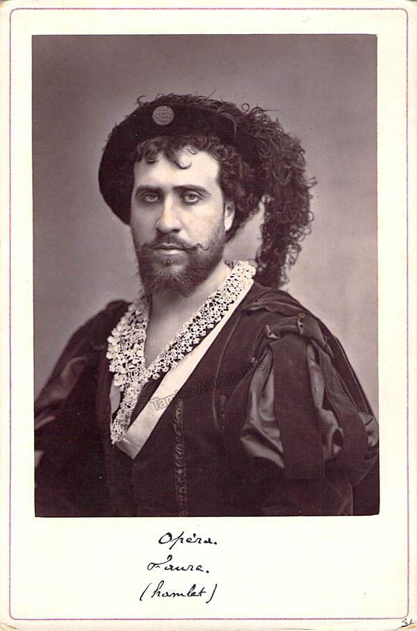 Faure, Jean-Baptiste - Cabinet photo in Hamlet
