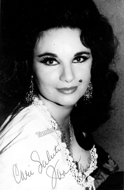 GRILLO, Joann (Various Autographs)