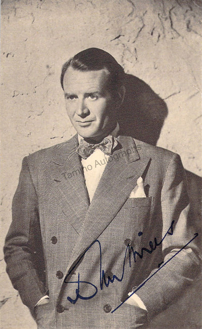 Mills, John - Signed Photograph