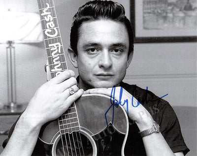 Cash, Johnny - Signed Photograph