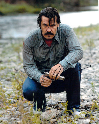 Brolin, Josh - Signed Photograph