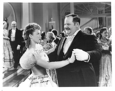 Lang, June - Signed Photograph in "Bonnie Scotland"