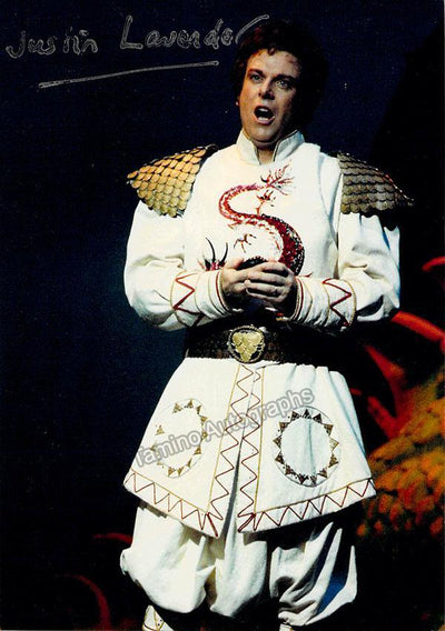 LAVENDER, Justin