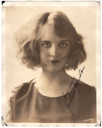 Johnstone, Justine - Signed Photograph