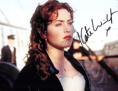 Winslet, Kate - Signed Photograph in "Titanic"