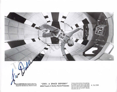 Dullea, Keir - Signed Photograph in "2001 A Space Odissey"