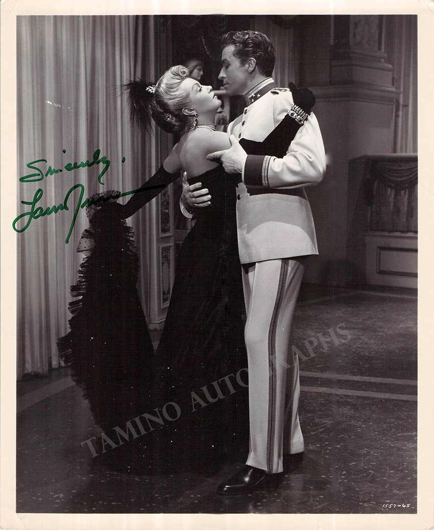 Turner, Lana - Signed Photo in "The Merry Widow" - Tamino