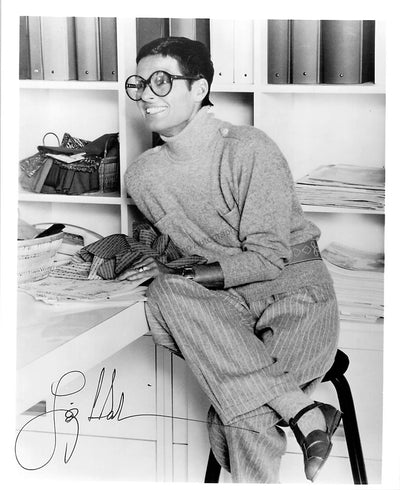 Claiborne, Liz - Signed Photograph