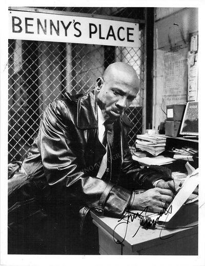 Gossett, Louis - Signed Photograph in "Benny's Place"