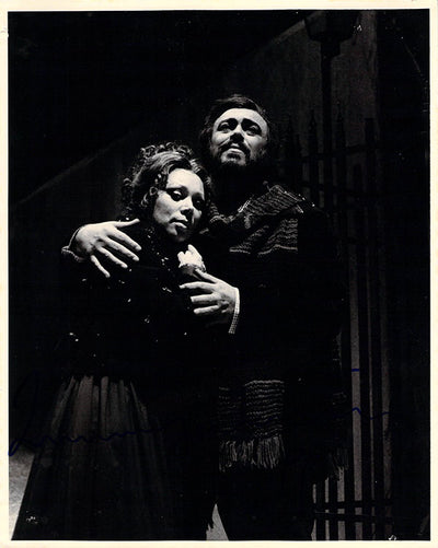 Pavarotti, Luciano - Photograph with 2 signatures