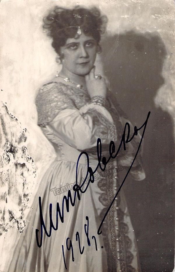 Lipkovskaja, Lydia - Signed Photo Postcard