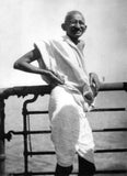 Ghandi, Mahatma (Mohandas) - Handwritten Postcard