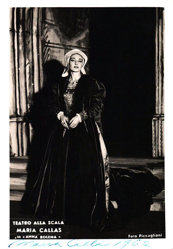Callas, Maria - Signed Photo as Anna Bolena