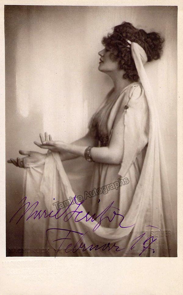 Jeritza, Maria - Signed Photo in Ariadne Auf Naxos, World Premiere 1912