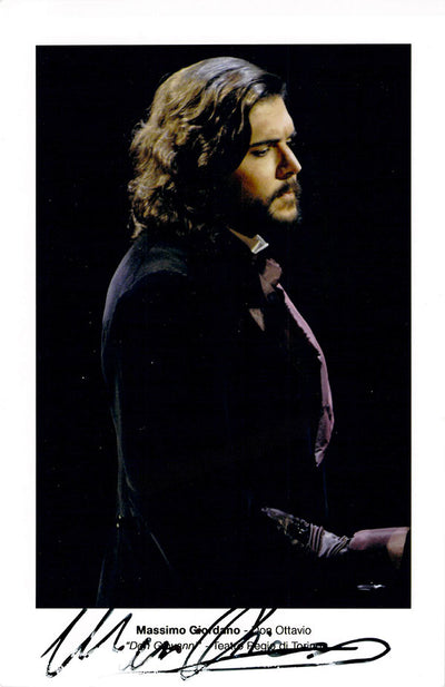 GIORDANO, Massimo (Various Autographs)