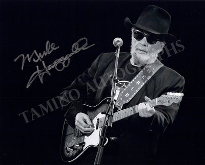 Haggard, Merle - Signed Photograph